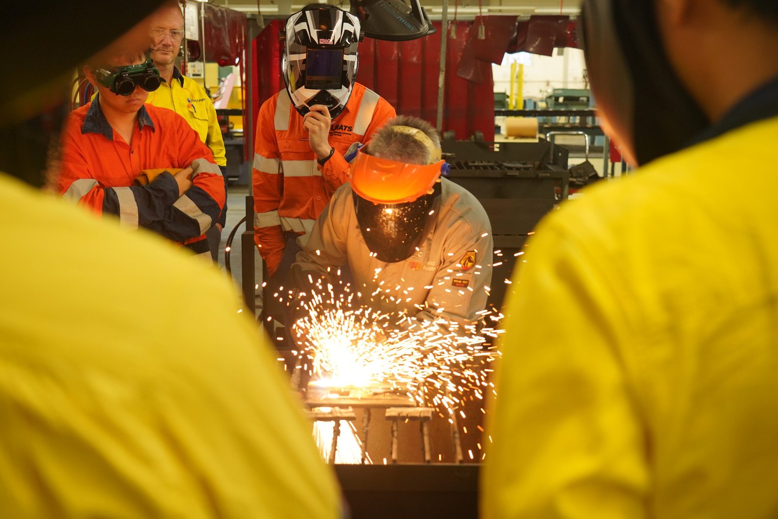 Weld Australia launches free online welder safety training courses