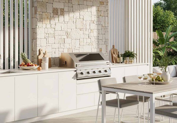 Luxury Alfresco by Design: The Must-Have Inclusions Buyers Expect in New Builds